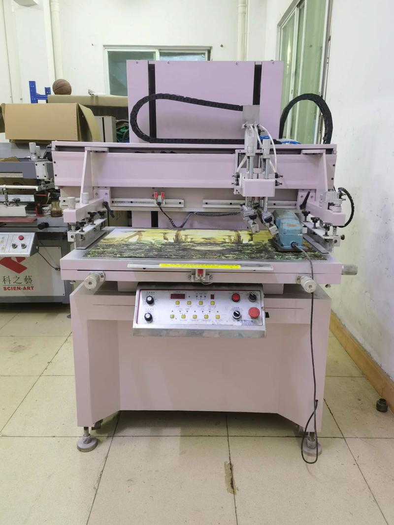 全自动膏霜瓶丝印机的介绍––––广州云月印刷设备 全自动膏霜瓶丝印机的介绍––––广州云月印刷设备